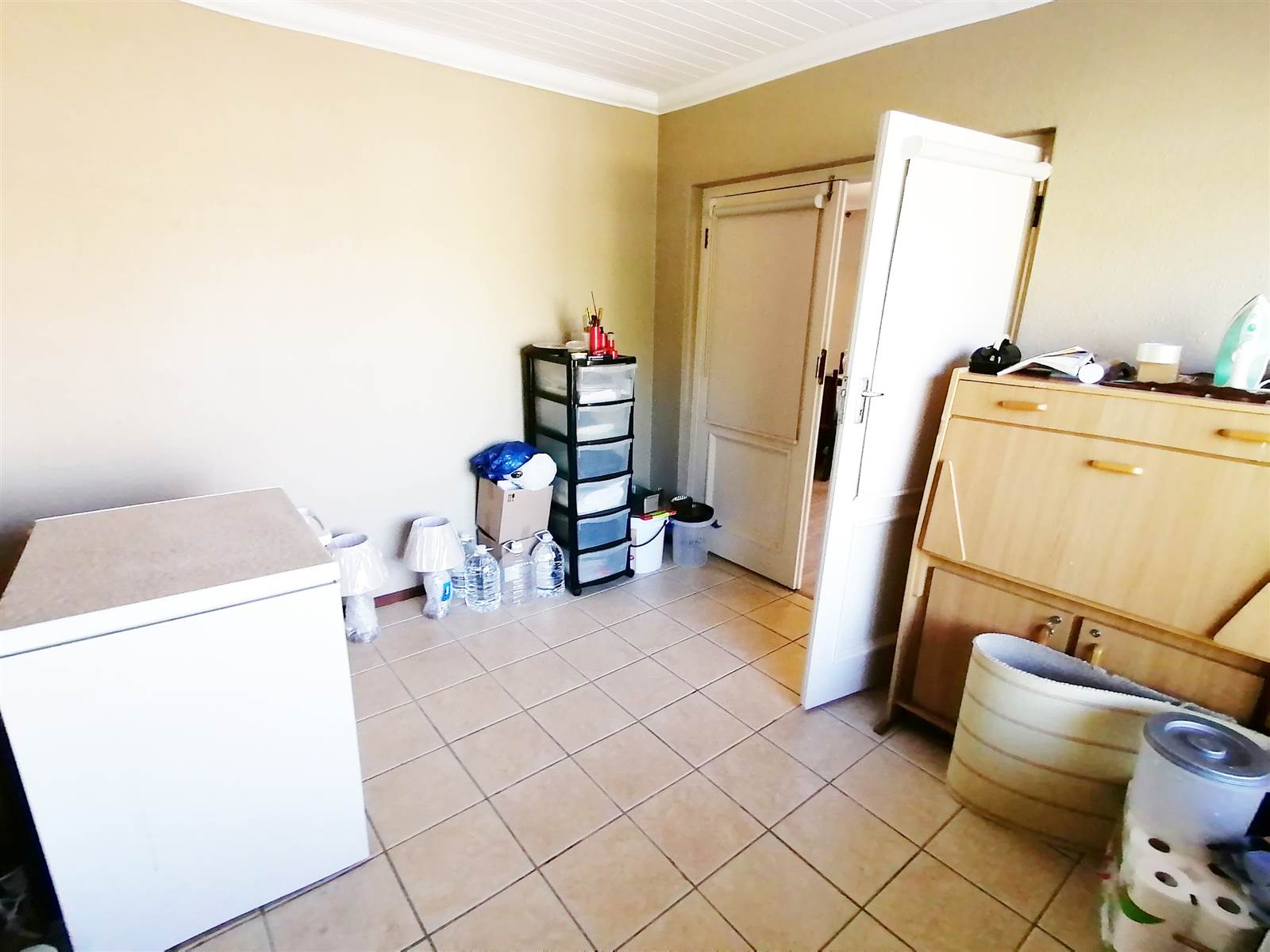 4 Bed House in Vredekloof photo number 11