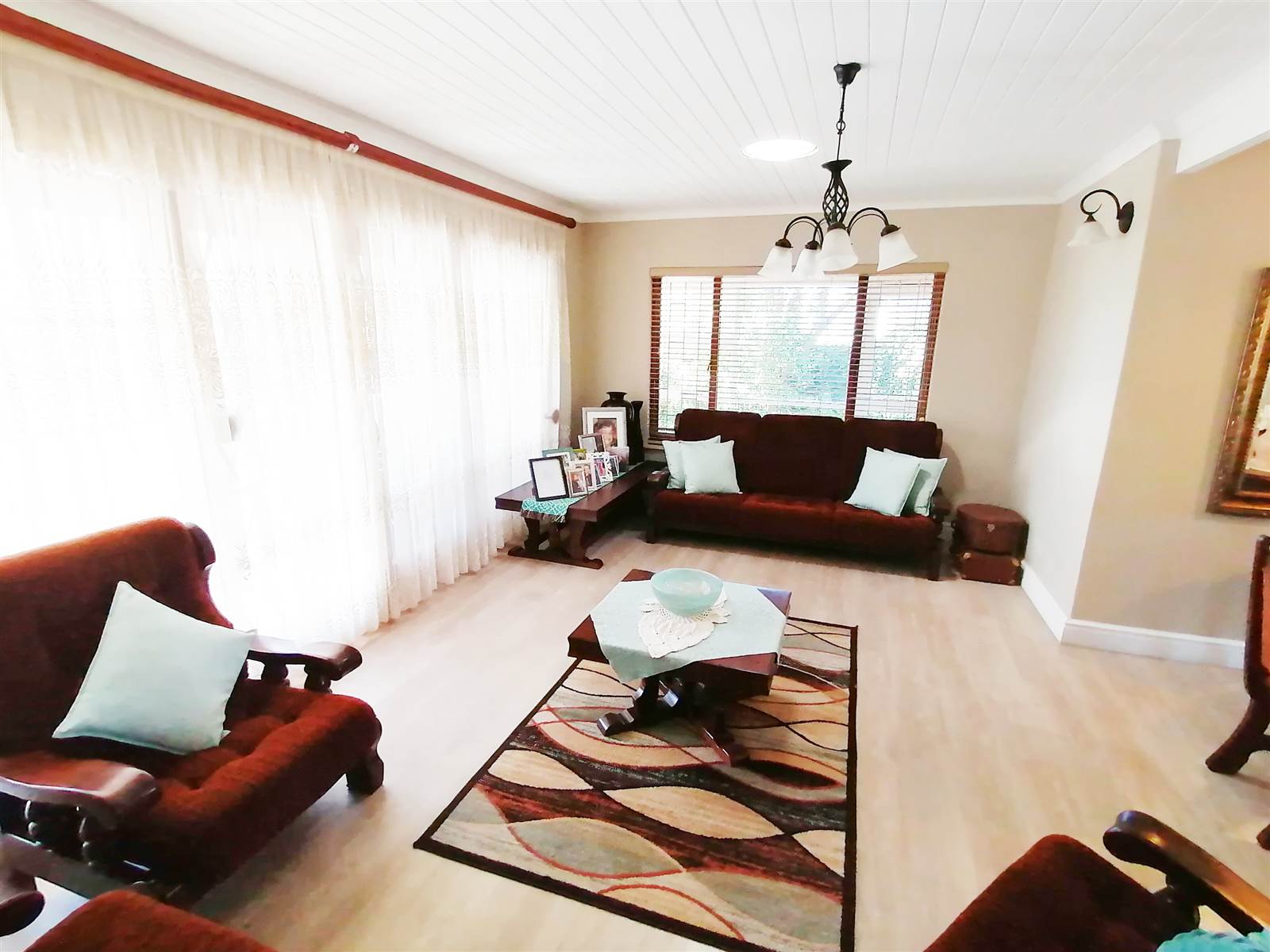 4 Bed House in Vredekloof photo number 4