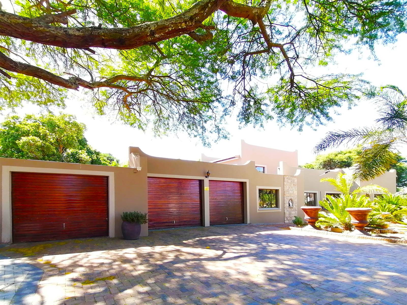 4 Bed House in Vredekloof photo number 1