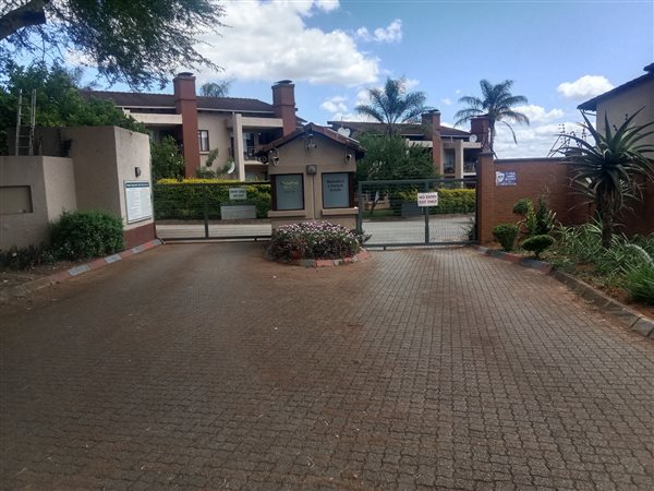 2 Bedroom Townhouse