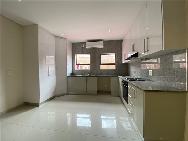 3 Bed Apartment