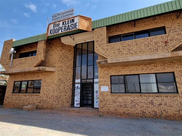 1351  m² Industrial space in Pretoria North