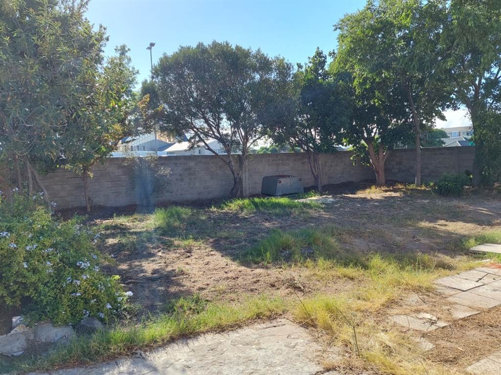353 m² Land available in Strand South photo number 5