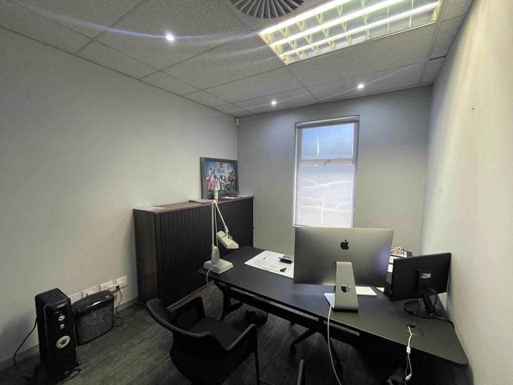 167  m² Commercial space in Melrose Arch photo number 27