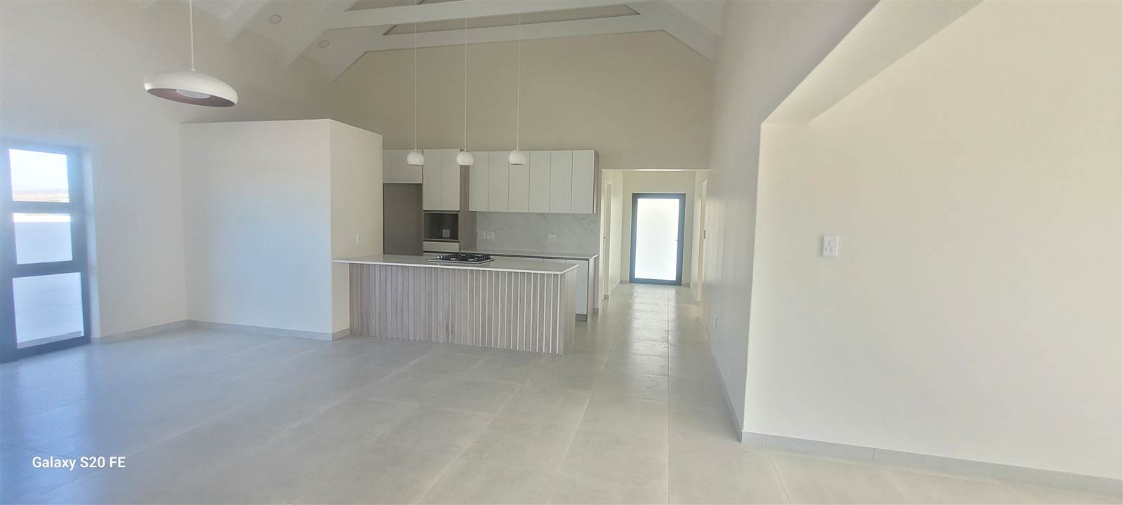 3 Bed House in Britannia Bay photo number 5