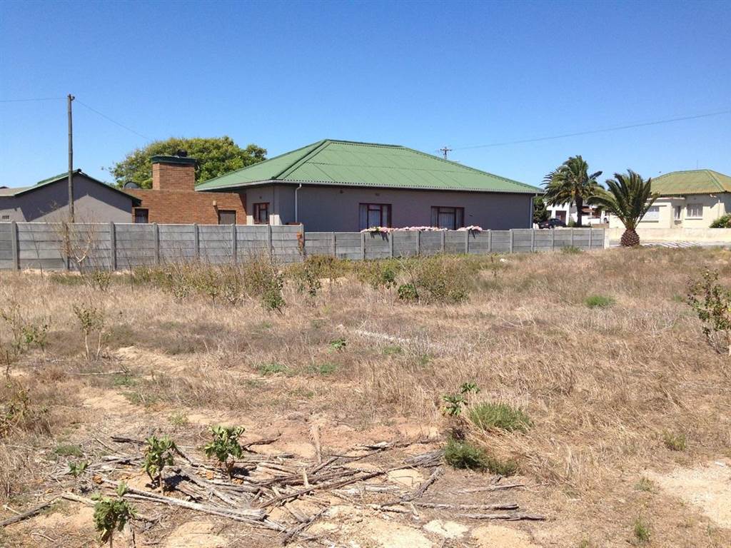 1082 m² Land available in Lamberts Bay photo number 2