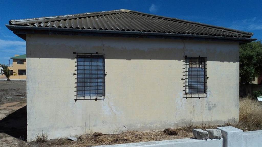 1082 m² Land available in Lamberts Bay photo number 9