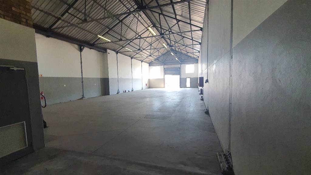 381  m² Industrial space in Silverton photo number 5