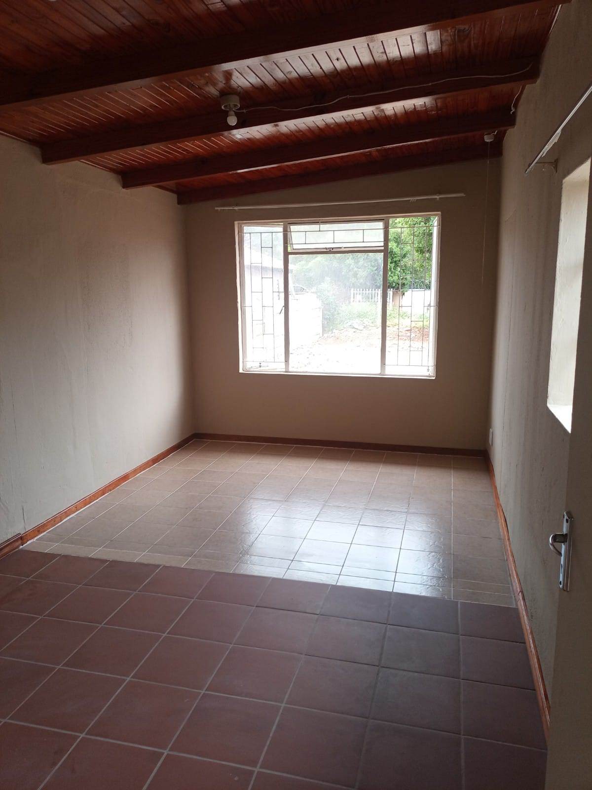 Bachelor apartment in Polokwane Central photo number 6
