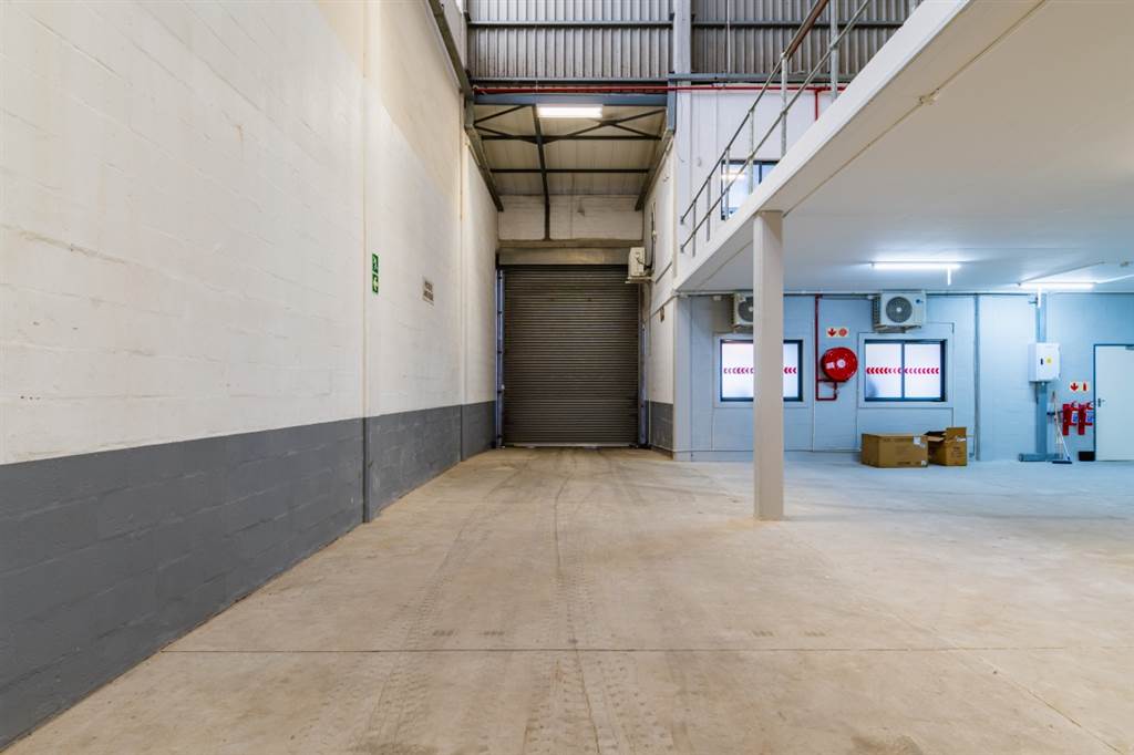 546  m² Industrial space in Blue Downs photo number 6