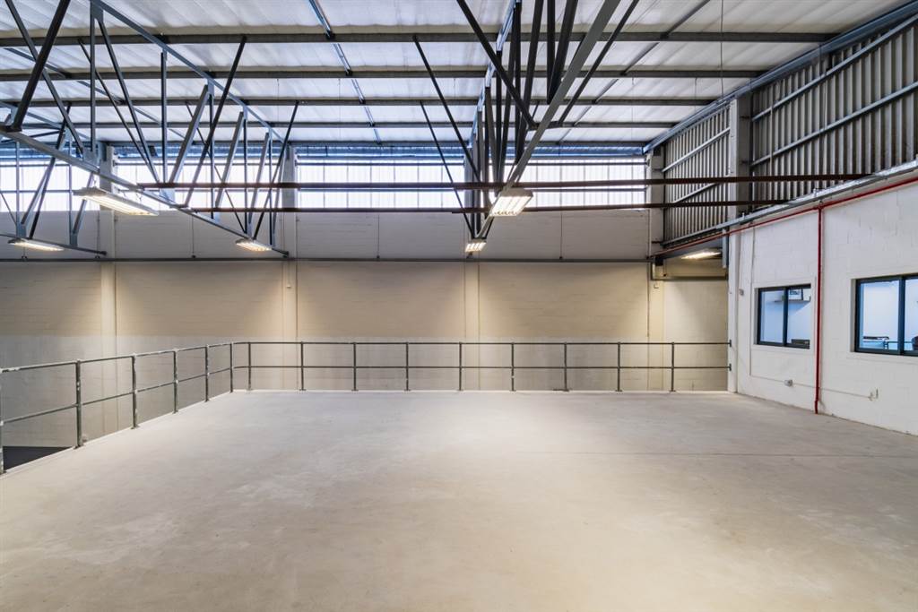 546  m² Industrial space in Blue Downs photo number 10
