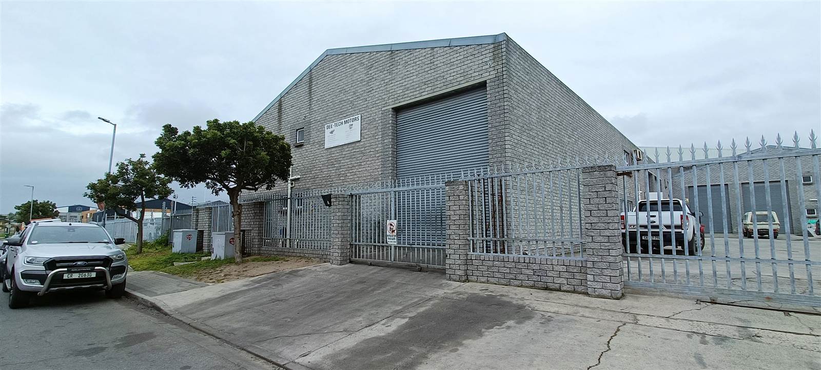 220  m² Industrial space in Killarney Gardens photo number 5