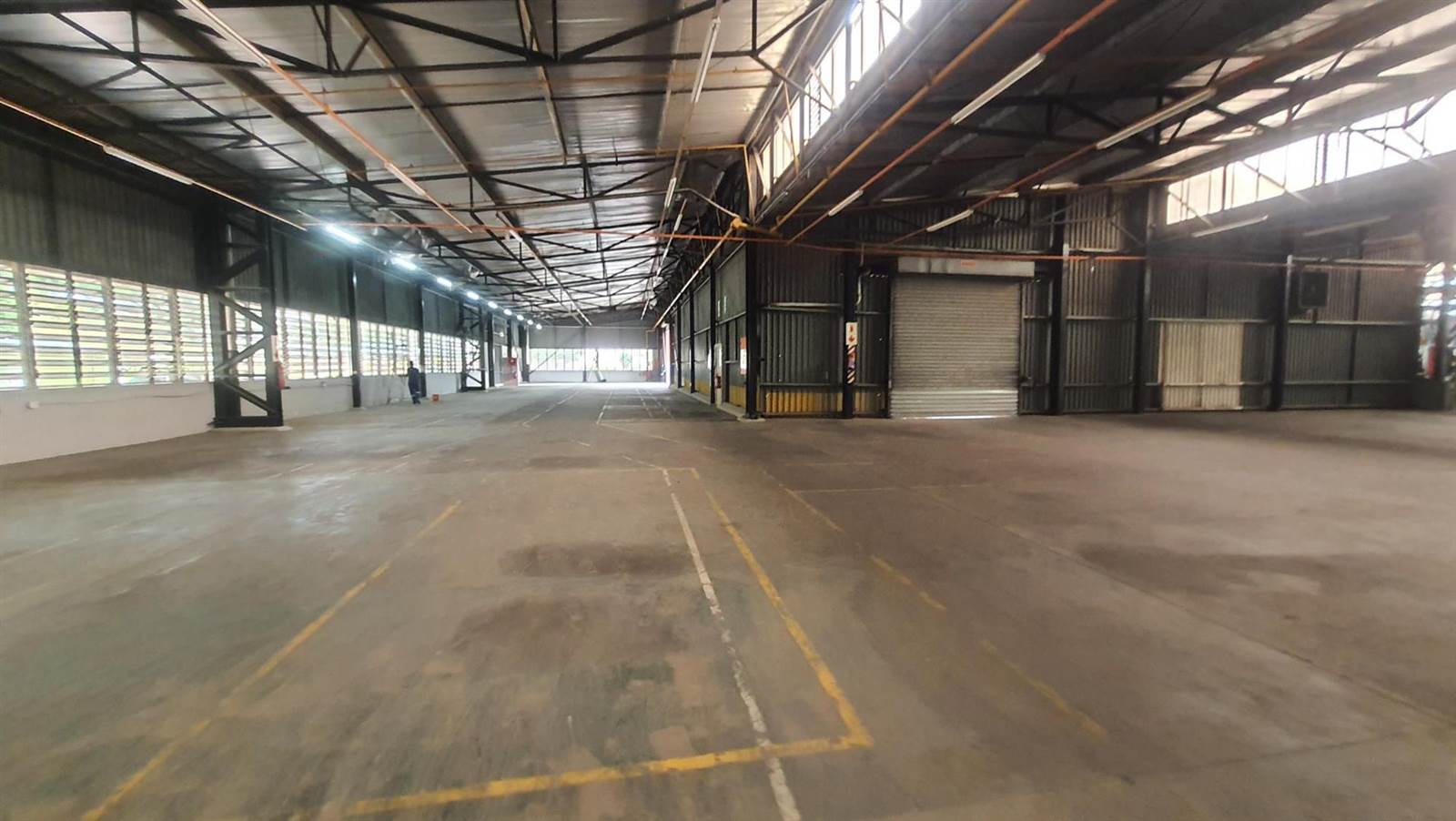 1152  m² Industrial space in Pinelands photo number 2