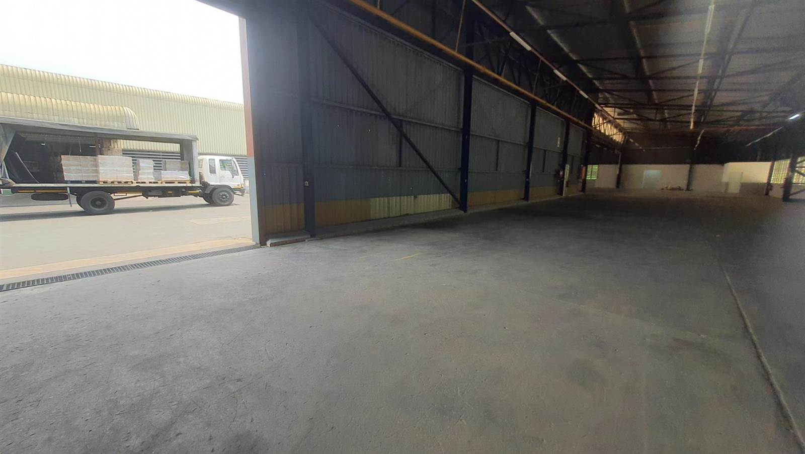 1152  m² Industrial space in Pinelands photo number 4