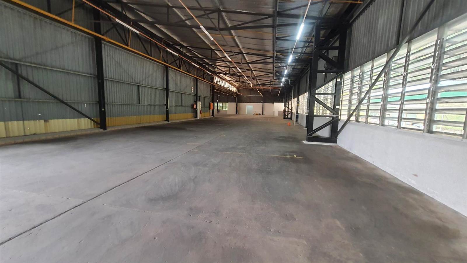 1152  m² Industrial space in Pinelands photo number 3