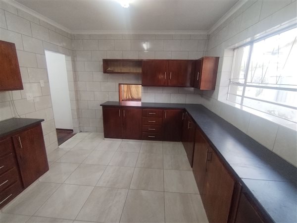 3 Bedroom House 3 Bedroom House