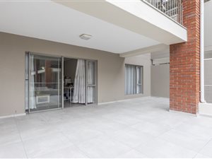 Apartment in Century City
