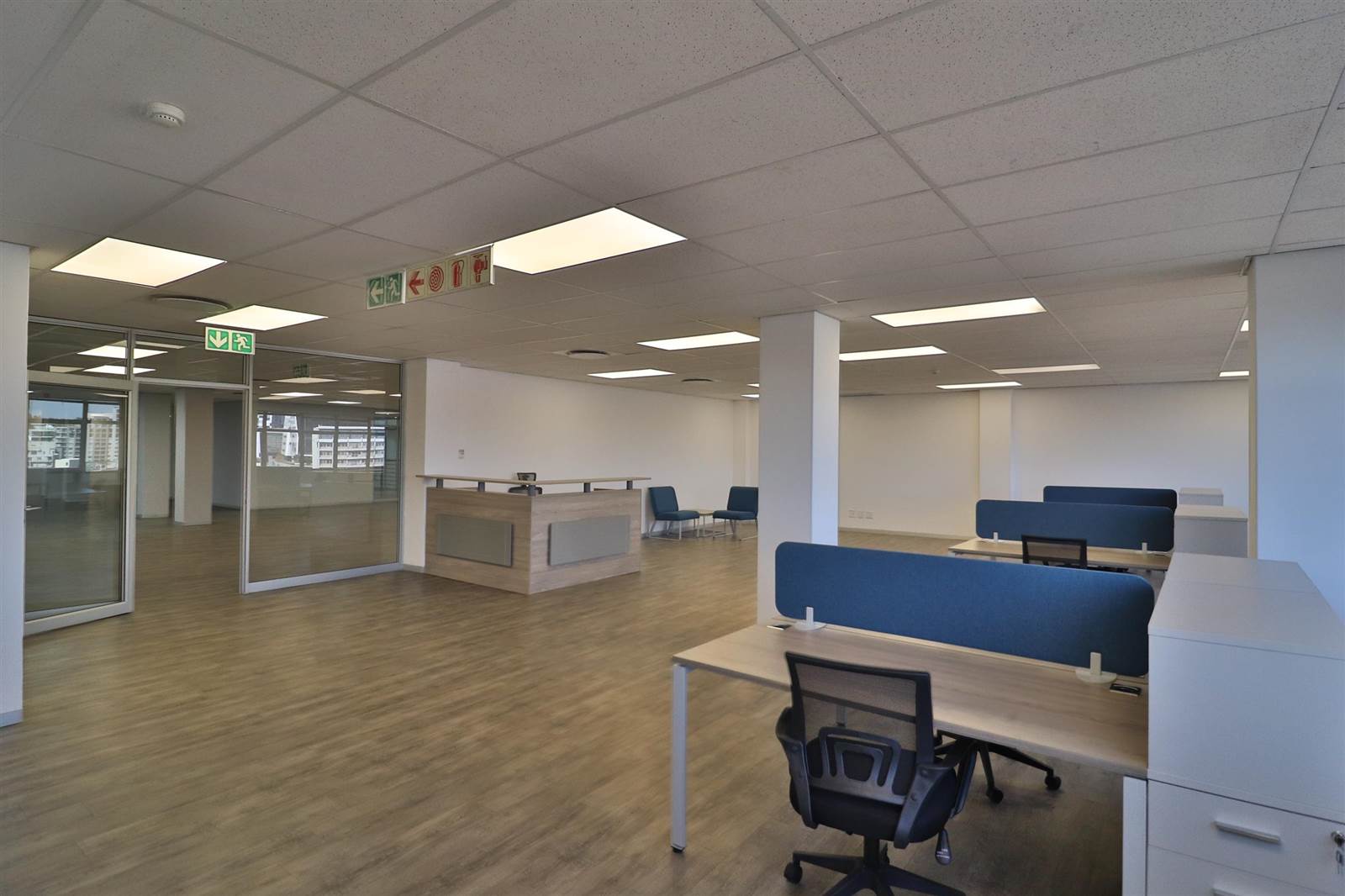 700  m² Commercial space in Sandown photo number 5