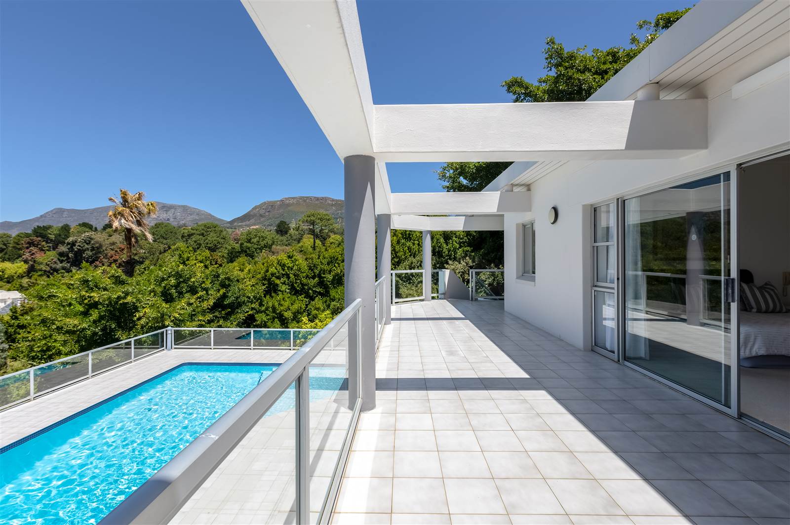 5 Bed House in Constantia photo number 19