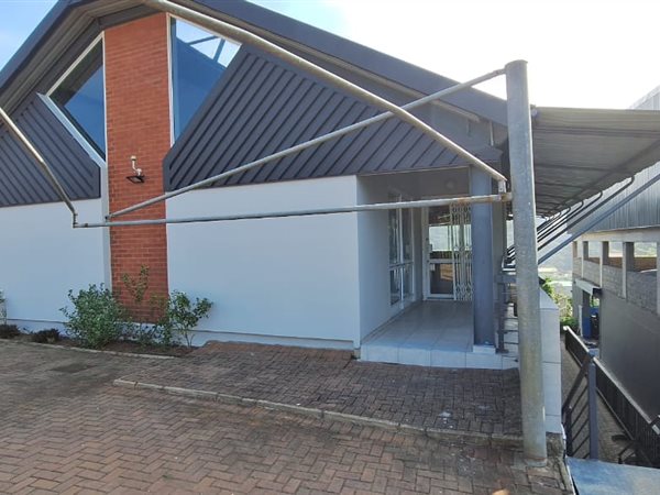 250  m² Commercial space in Red Hill