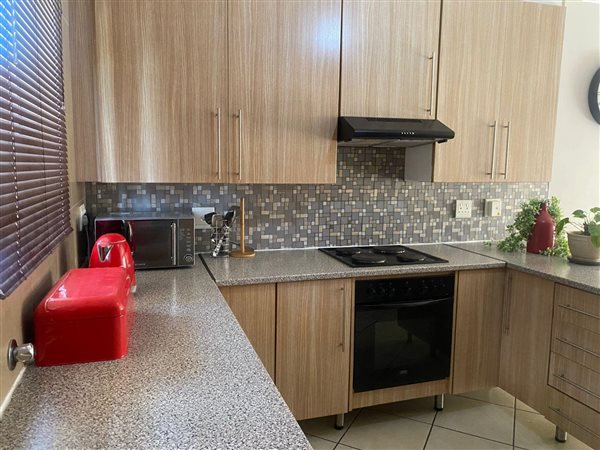 3 Bedroom Apartment 3 Bedroom Apartment