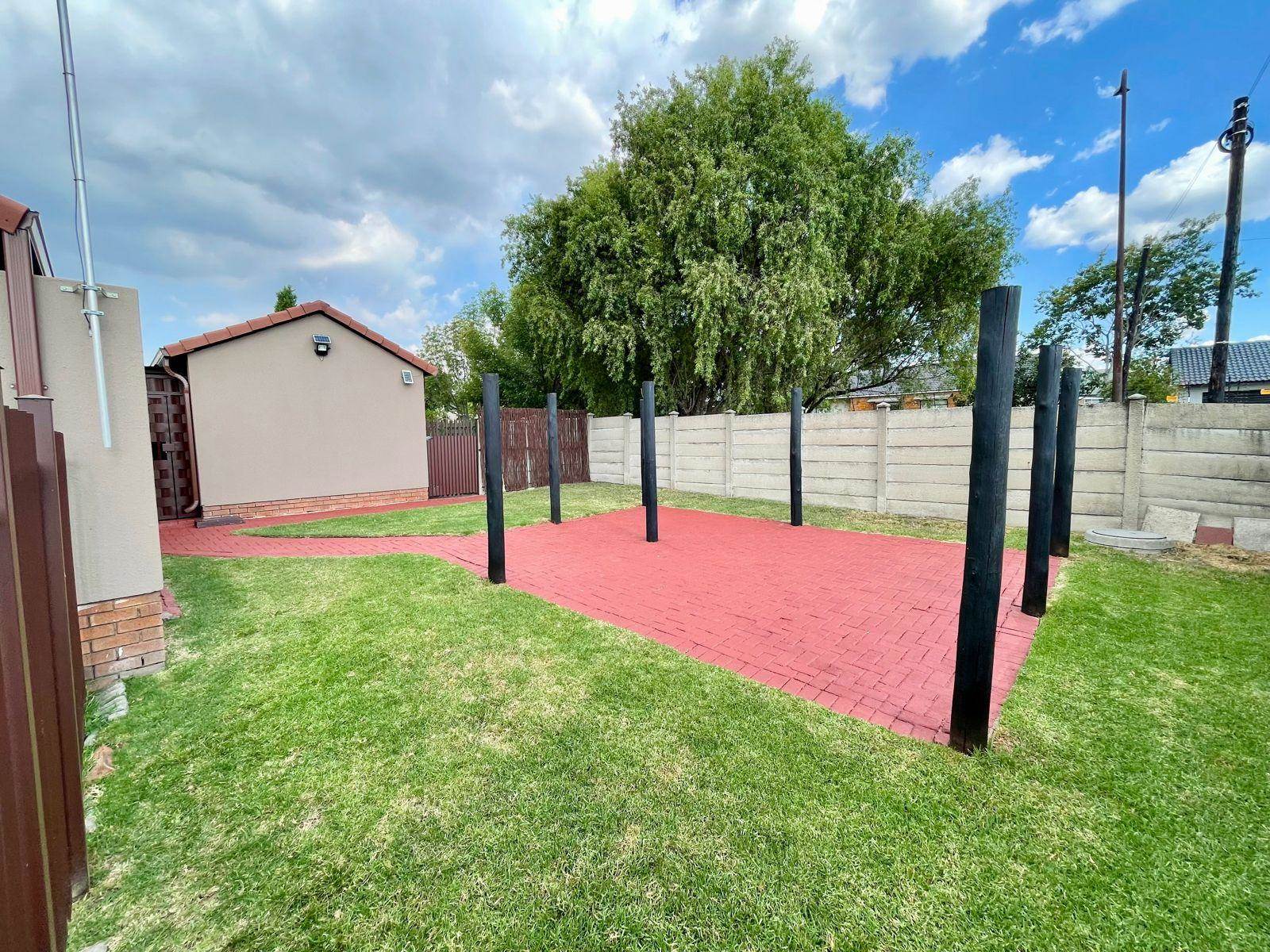 3 Bed House in Secunda photo number 29
