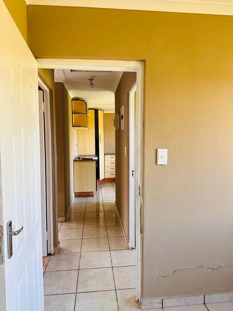 2 Bed House in Empangeni photo number 15