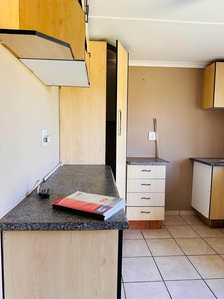 2 Bed House in Empangeni photo number 8