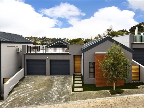 3 Bedroom House 3 Bedroom House