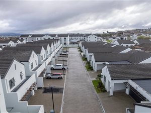 House in Brackenfell Central