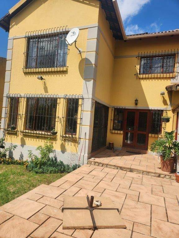 4 Bed Townhouse in Randpark Ridge photo number 28