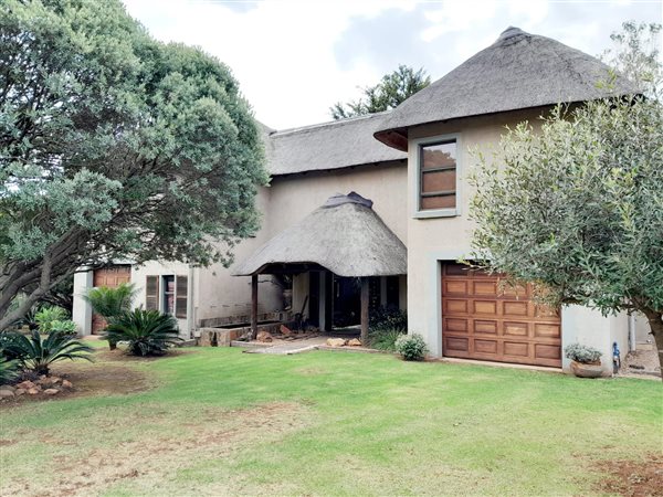 2.3 ha Farm in Kameelfontein and surrounds