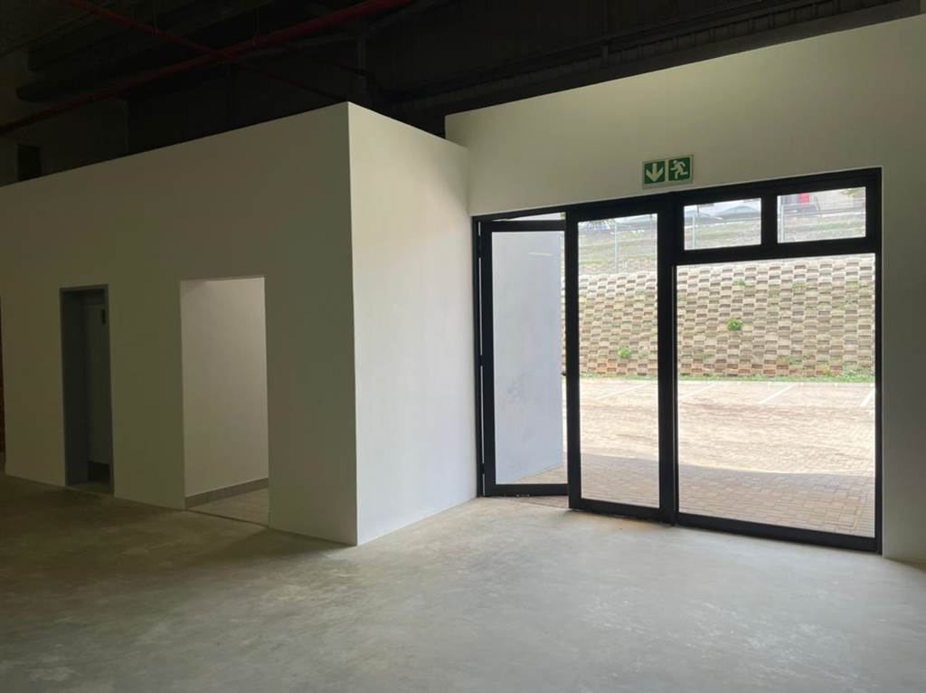 783  m² Industrial space in Clayville photo number 9
