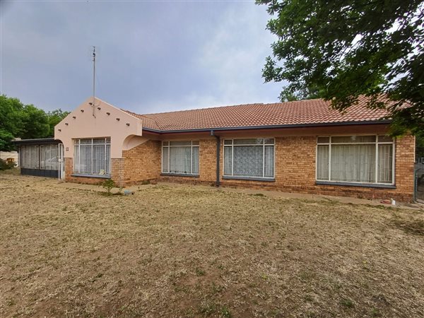3 Bedroom House 3 Bedroom House