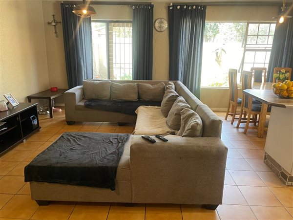 3 Bedroom Apartment 3 Bedroom Apartment