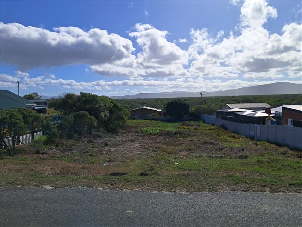 930 m² Land 930 m² Land