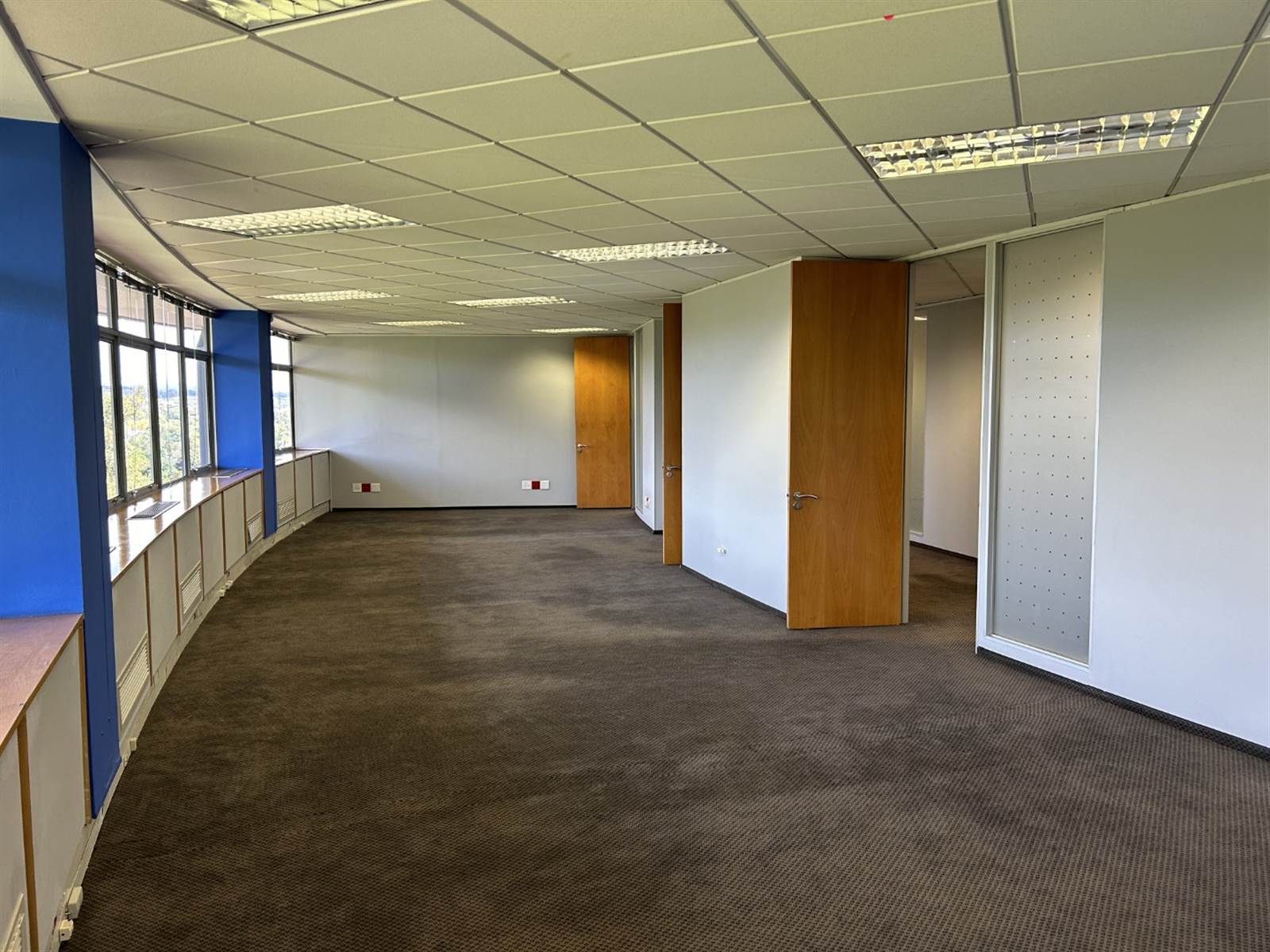 375  m² Commercial space in Woodmead photo number 13