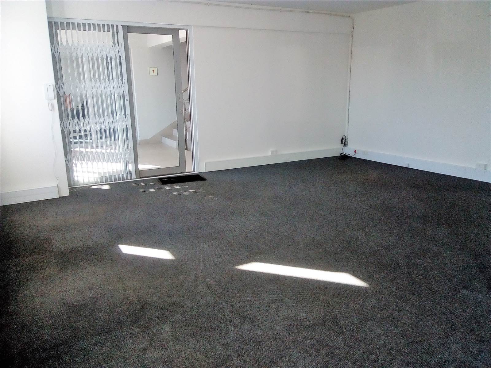 103  m² Commercial space in Firgrove photo number 2