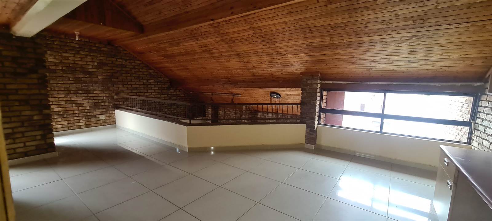 13 Bed House in Laudium photo number 27
