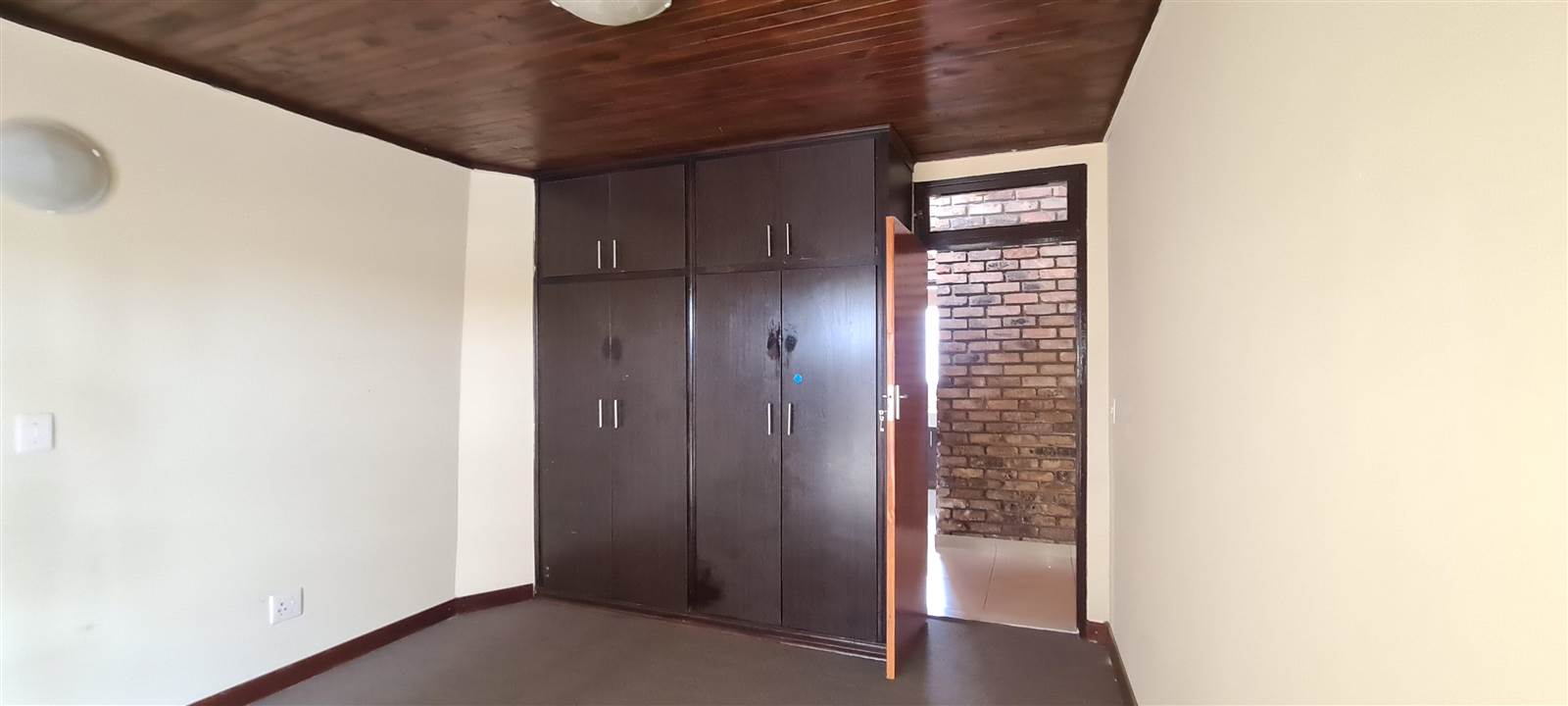 13 Bed House in Laudium photo number 21