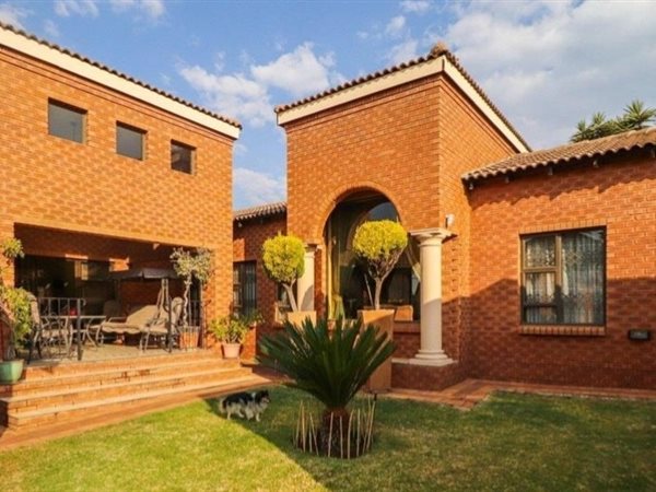 4 Bedroom House
