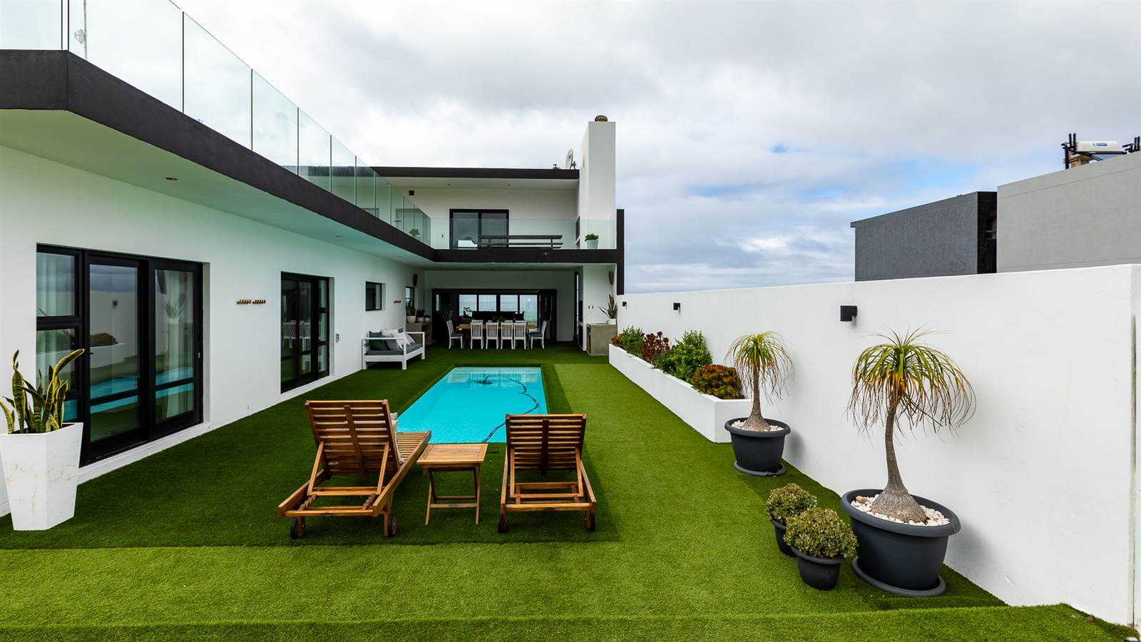 6 Bed House in Stilbaai photo number 18