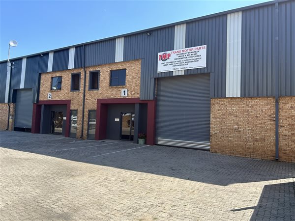 470  m² Industrial space