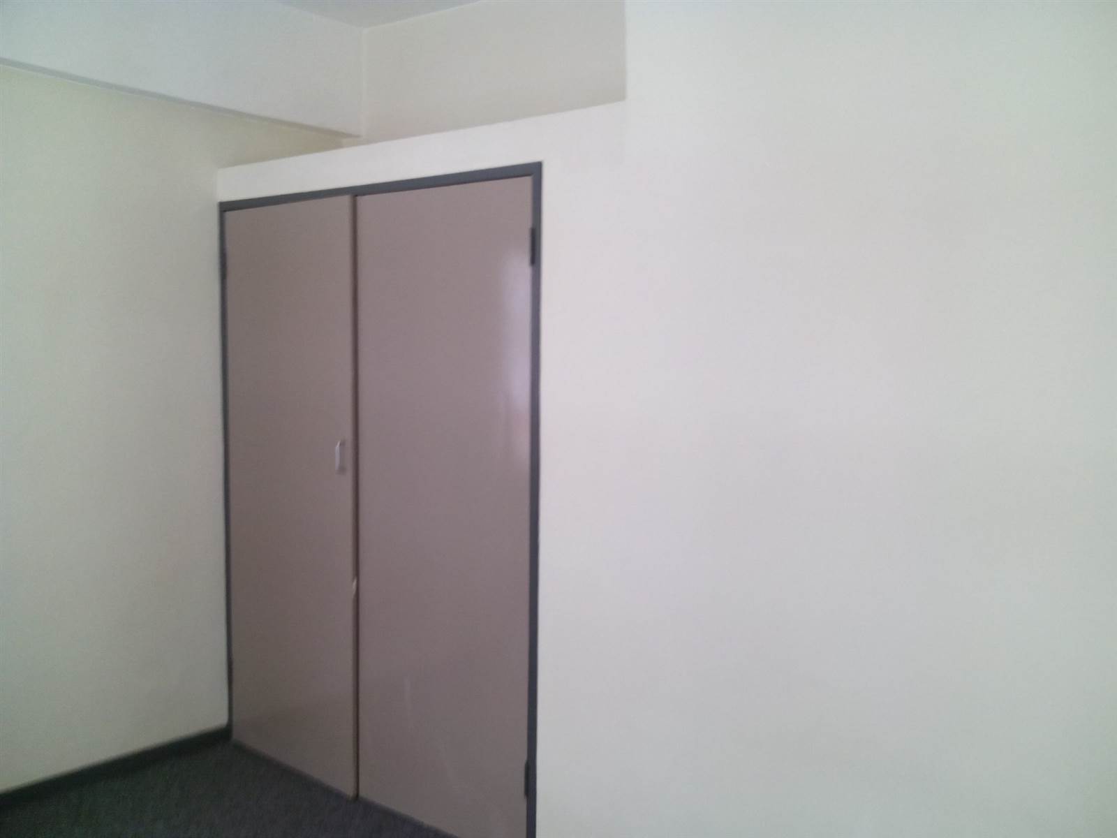 Studio Apartment in Pretoria Central photo number 9