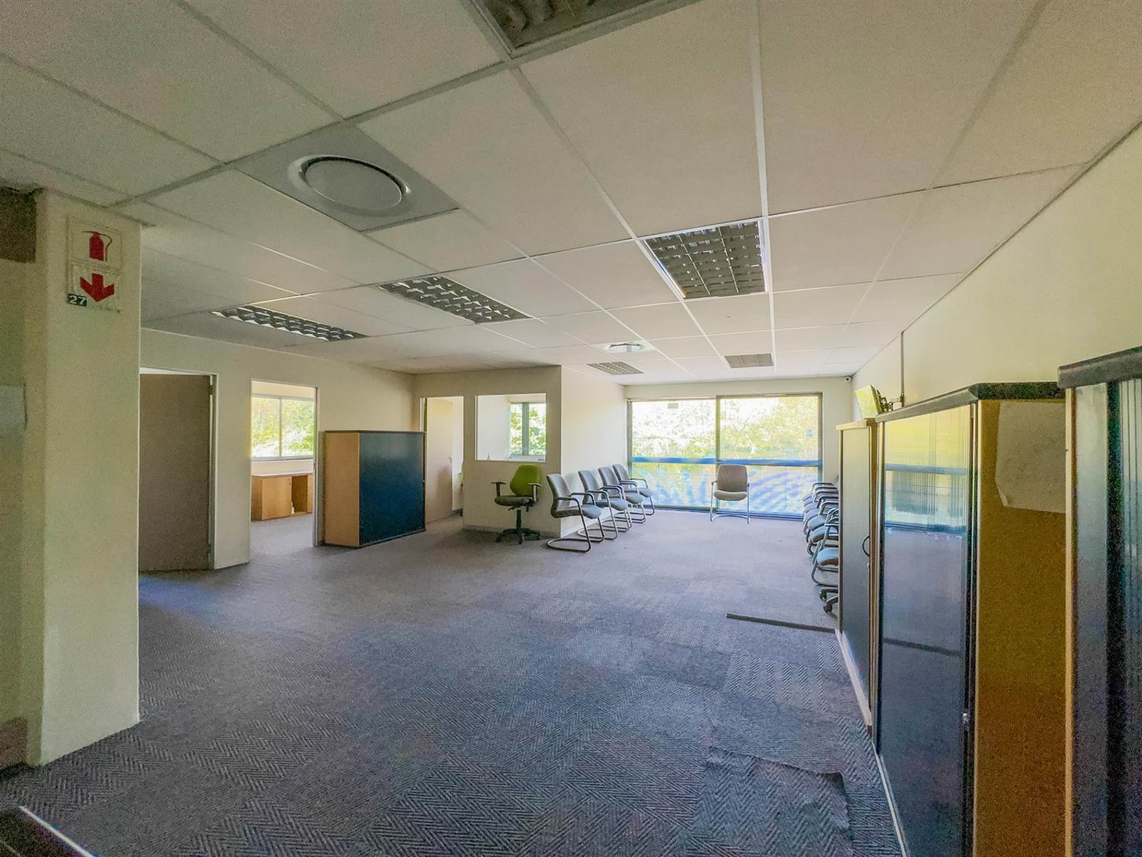 249  m² Office Space in Westville photo number 13