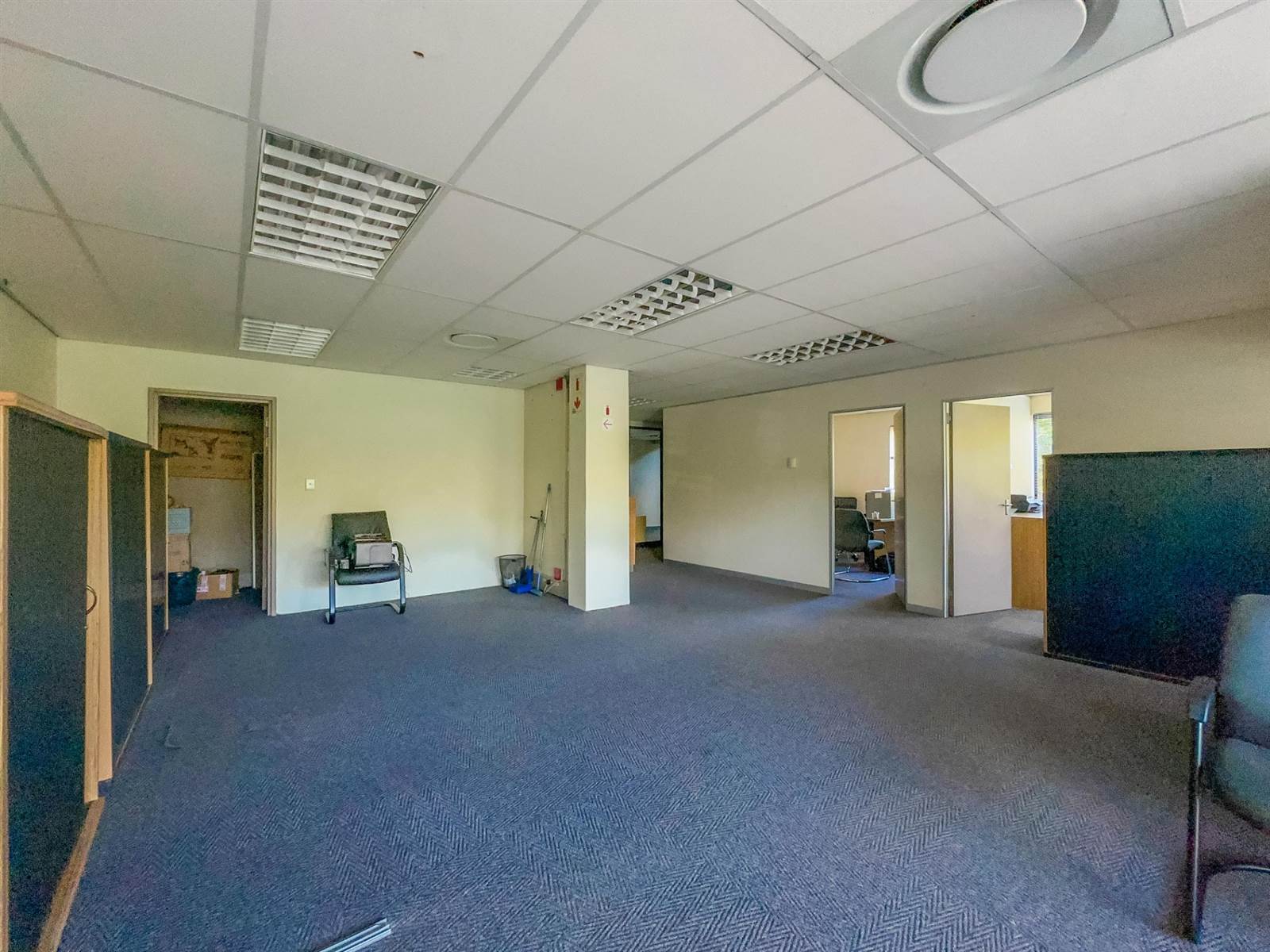 249  m² Office Space in Westville photo number 12