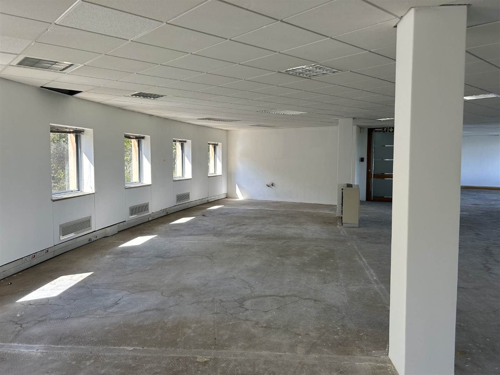 376  m² Commercial space in Woodmead photo number 9