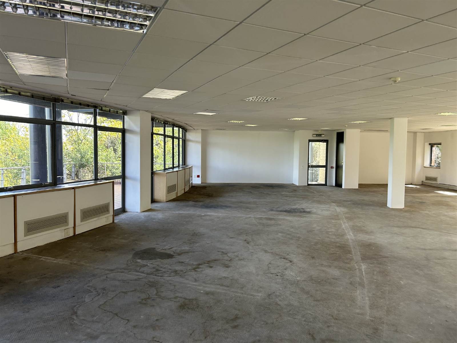 376  m² Commercial space in Woodmead photo number 7