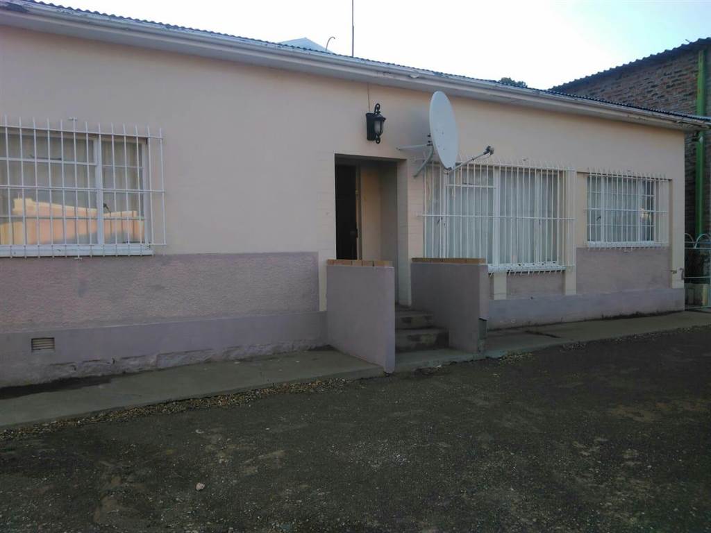 4 Bed House in Vosburg photo number 2