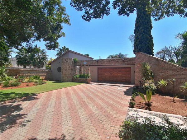 3 Bed House in Flimieda